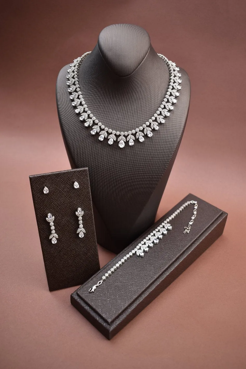 AMIRA Simulated Diamond Jewelry Set