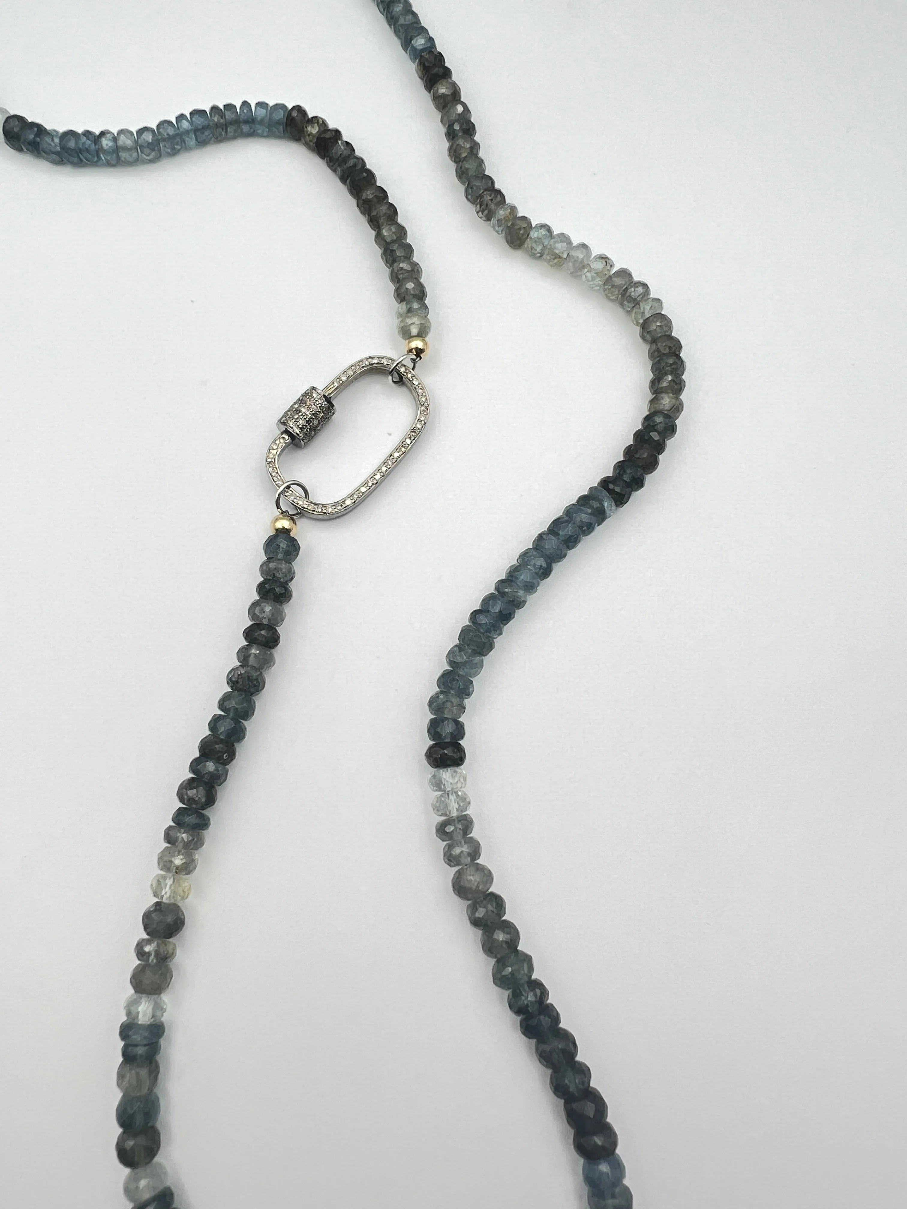 AQUAMARINE LONG NECKLACE WITH DIAMOND CLASP