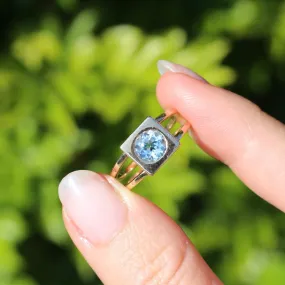 Bezel Set Square Face Blue Zircon Ring on Split Band, 9ct Yellow Gold, fits like size R or 8.5