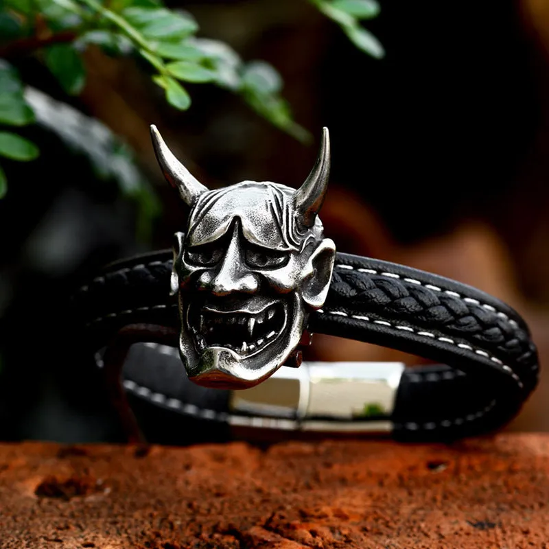 Bold Retro Titanium Steel Men's Leather Bracelet - Domineering Prajna Mask Design for Statement Style