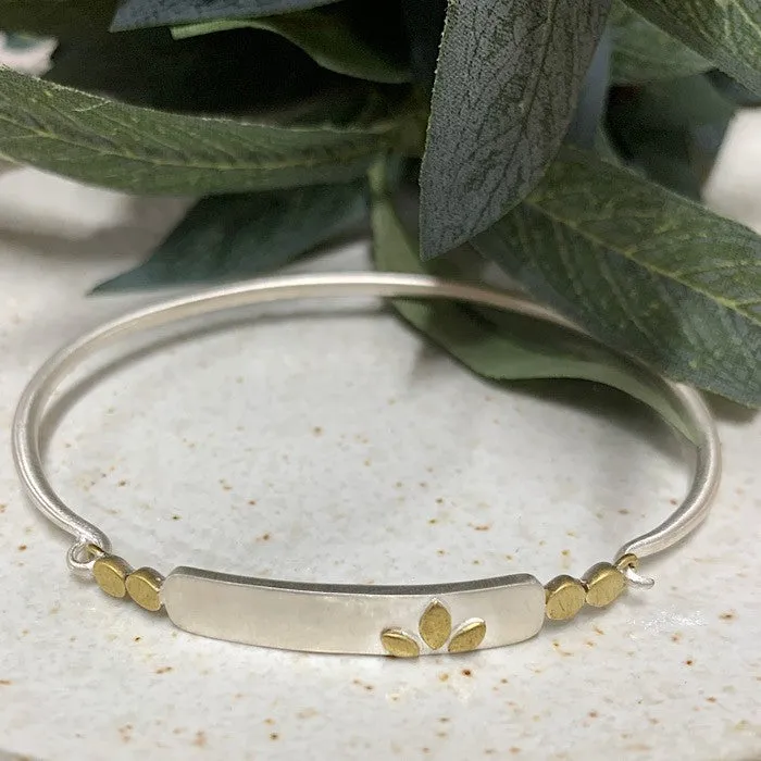 BRACELET WITH THREE LEAVES