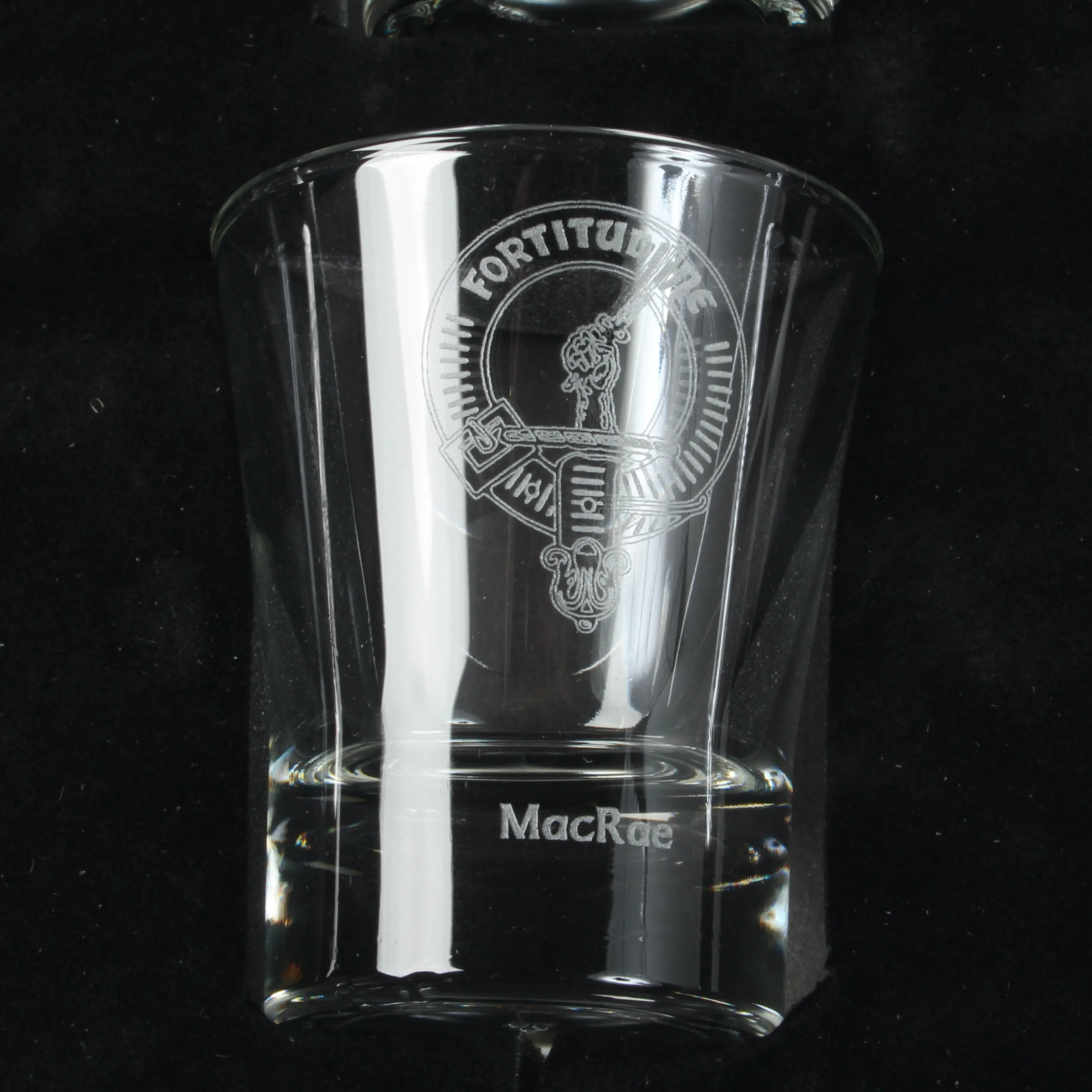 Clan Crest Dram Glass with MacRae Crest