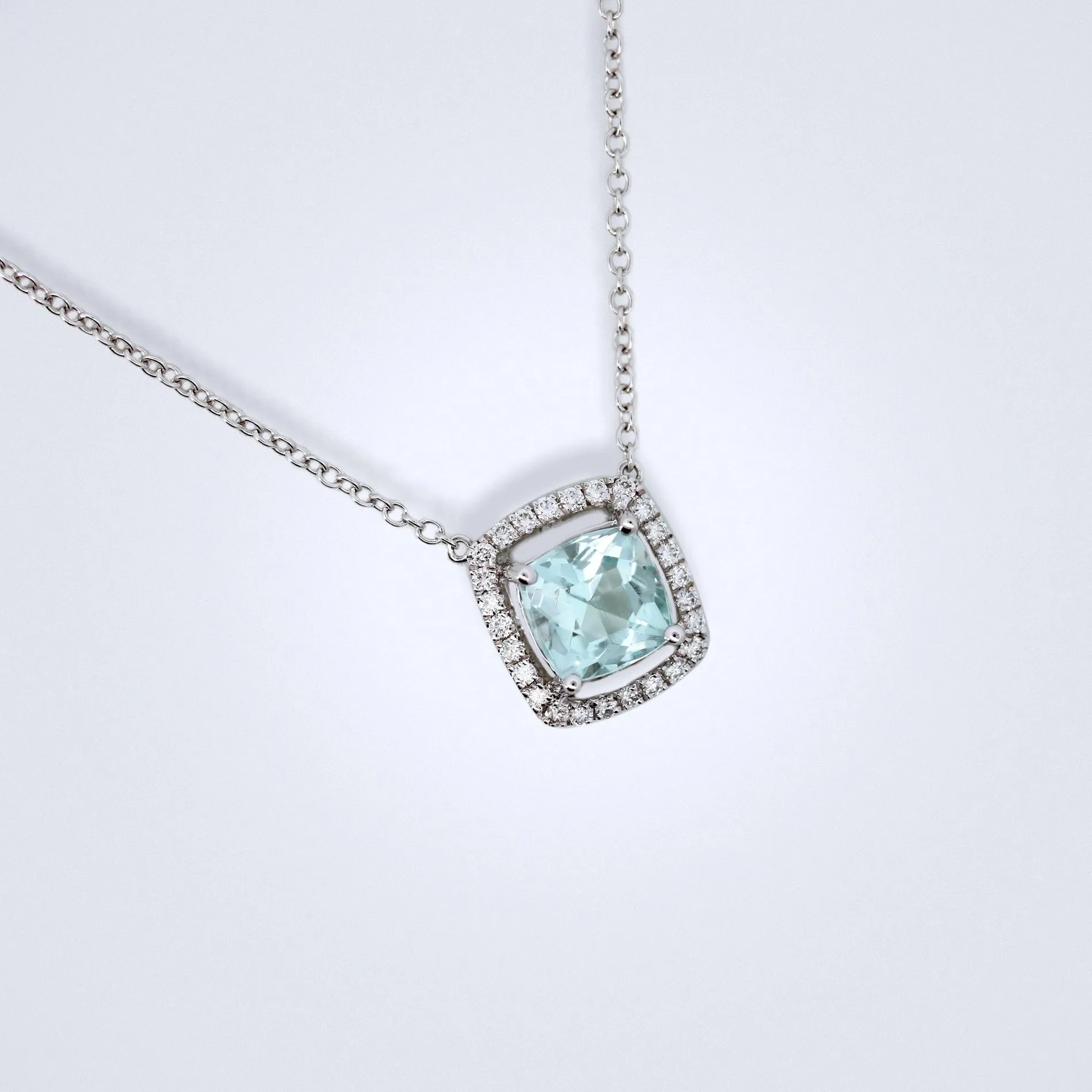 Classic Aquamarine Diamond Necklace