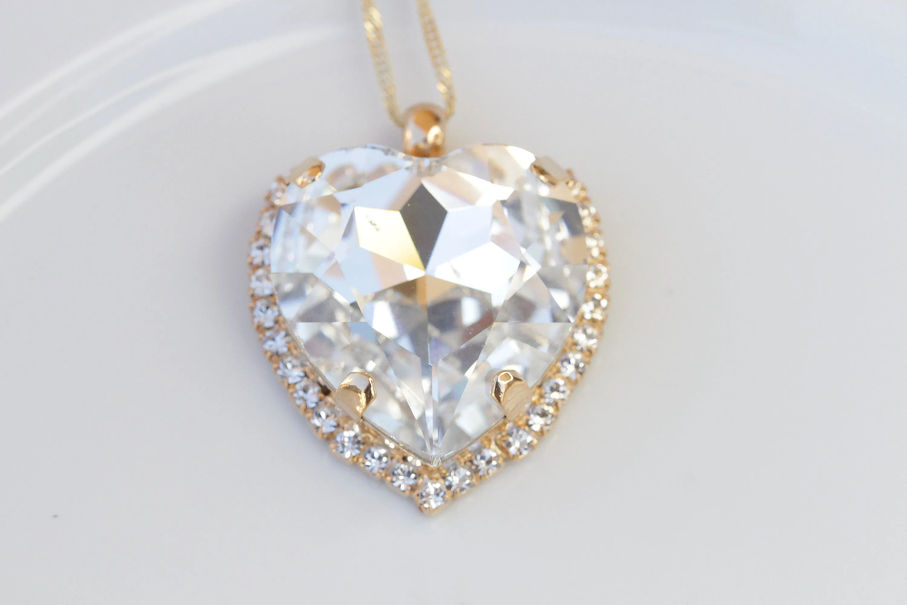 CLEAR Crystal HEART NECKLACE