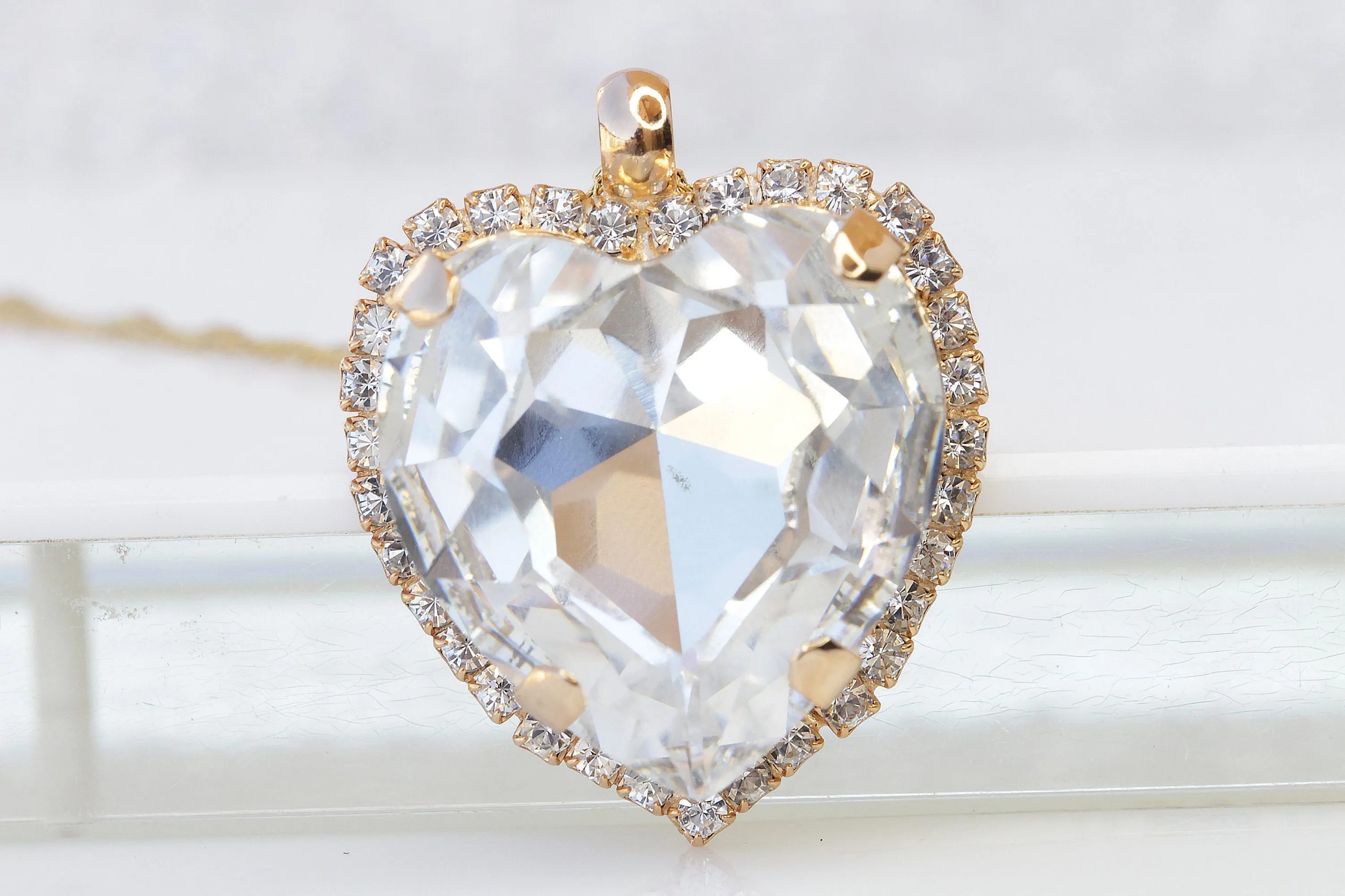 CLEAR Crystal HEART NECKLACE