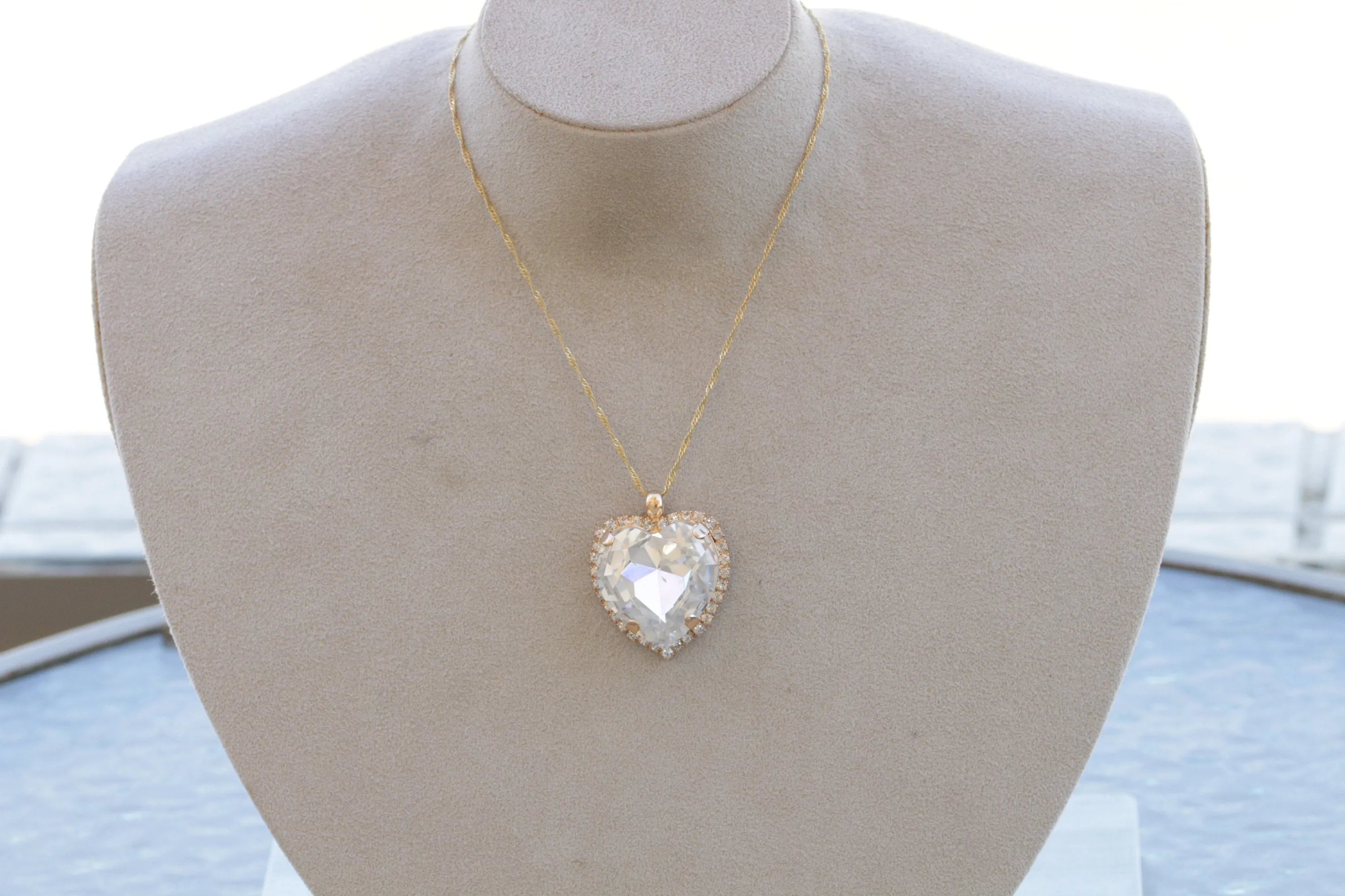 CLEAR Crystal HEART NECKLACE