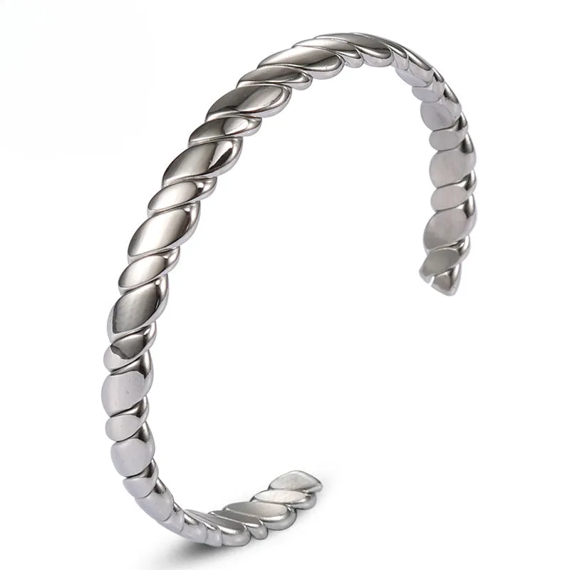 Custom Minimalist Titanium Steel Bracelet for Women - Stylish Everyday Jewelry