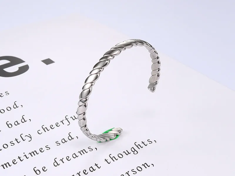 Custom Minimalist Titanium Steel Bracelet for Women - Stylish Everyday Jewelry