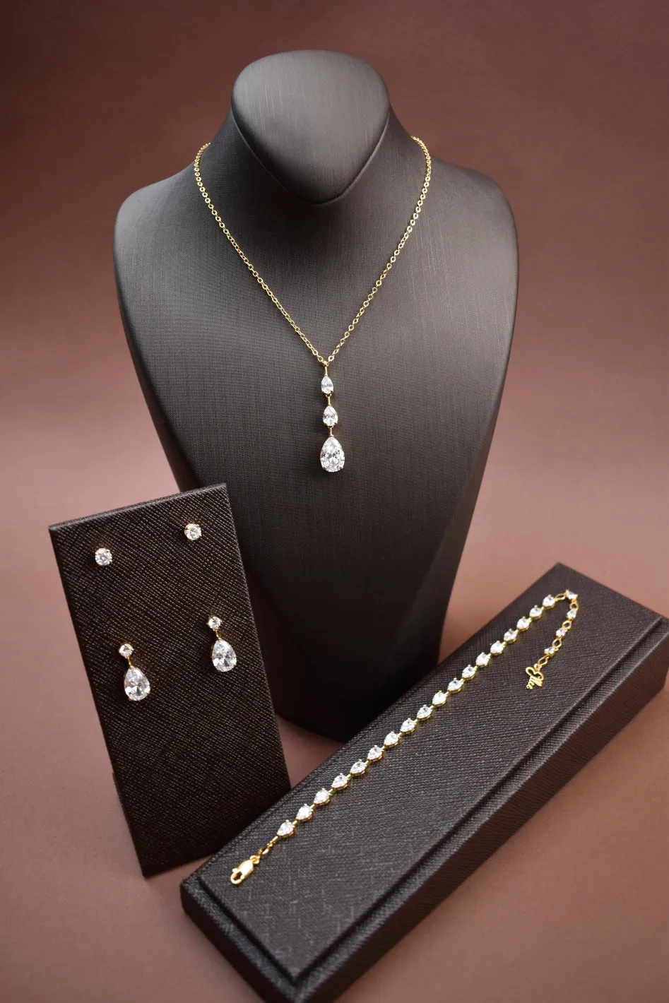 DALA Simulated Diamond Jewelry Set