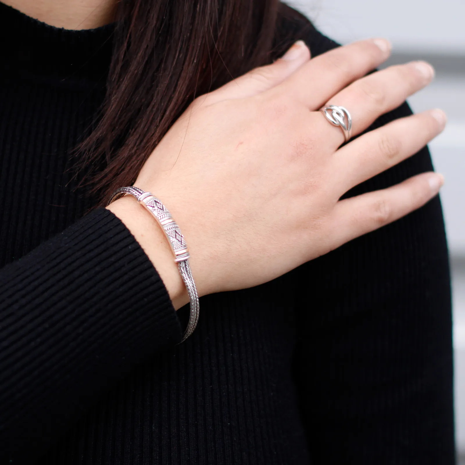 Elegant Silver & Gold Unisex Chain Bracelet at Ancient Wisdom