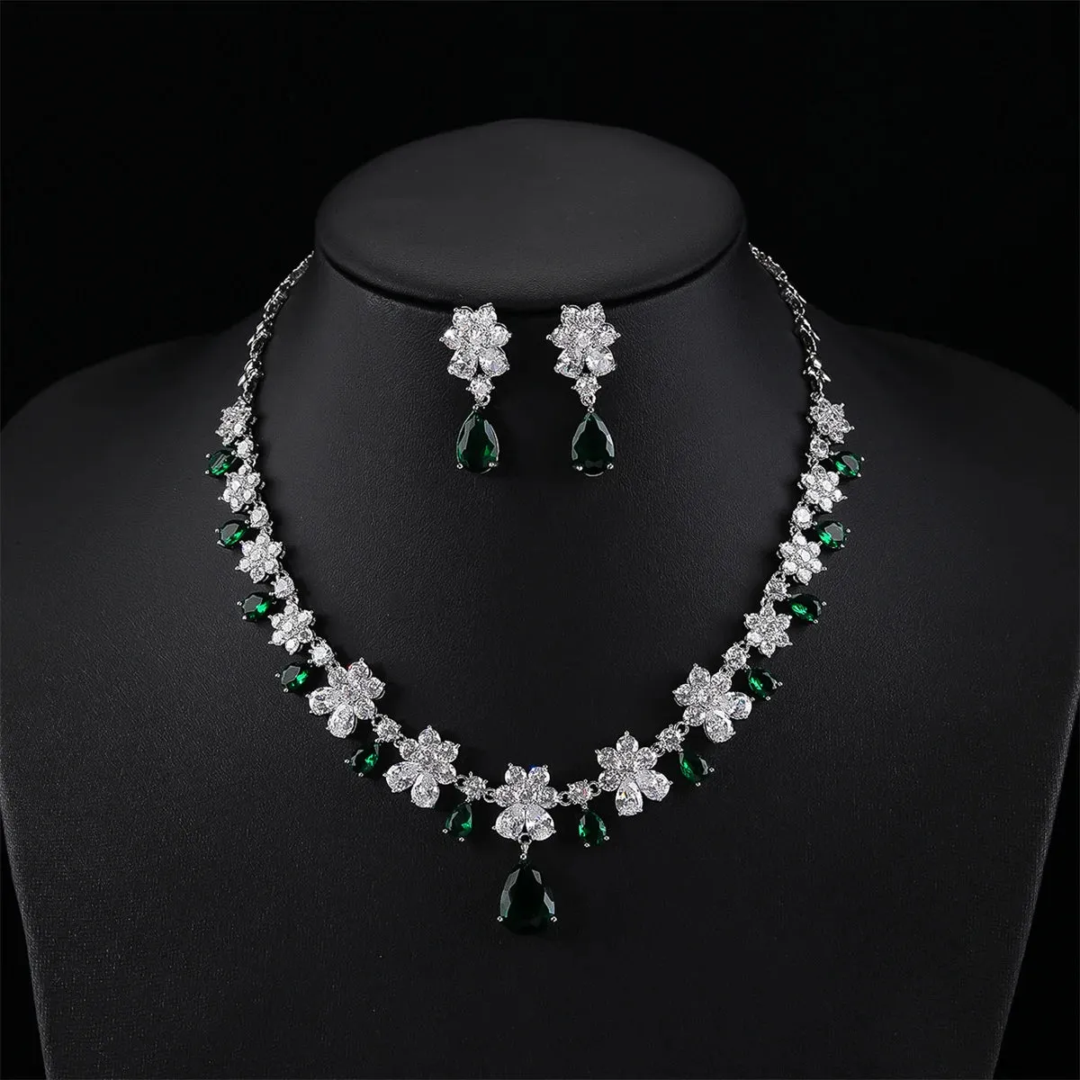 Fashion Bridal Jewelry Set Gorgeous Cubic Zirconia Ladies Party Wedding Flower Necklace Earrings Set  CN11092