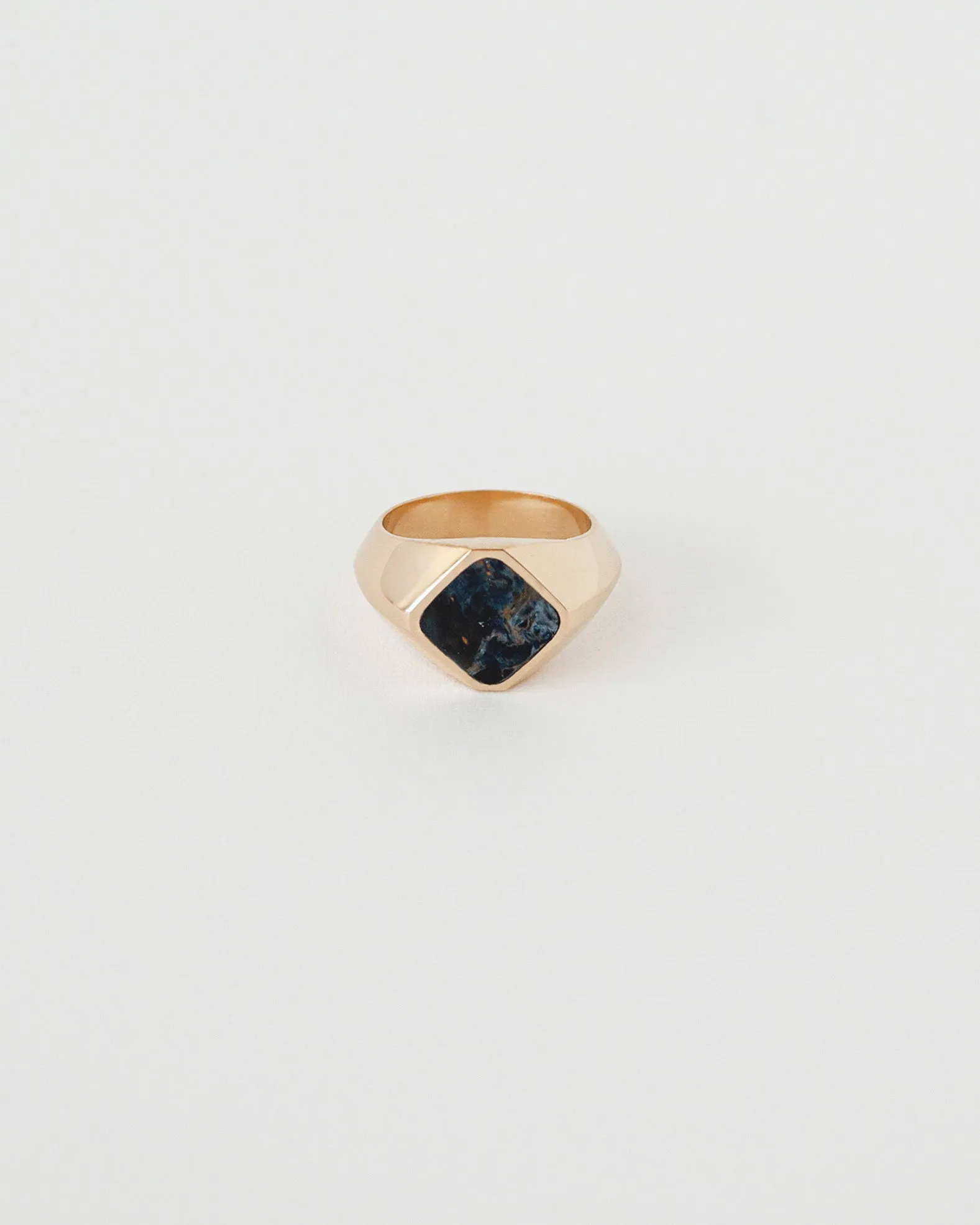 GALACTIC RING | PIETERSITE