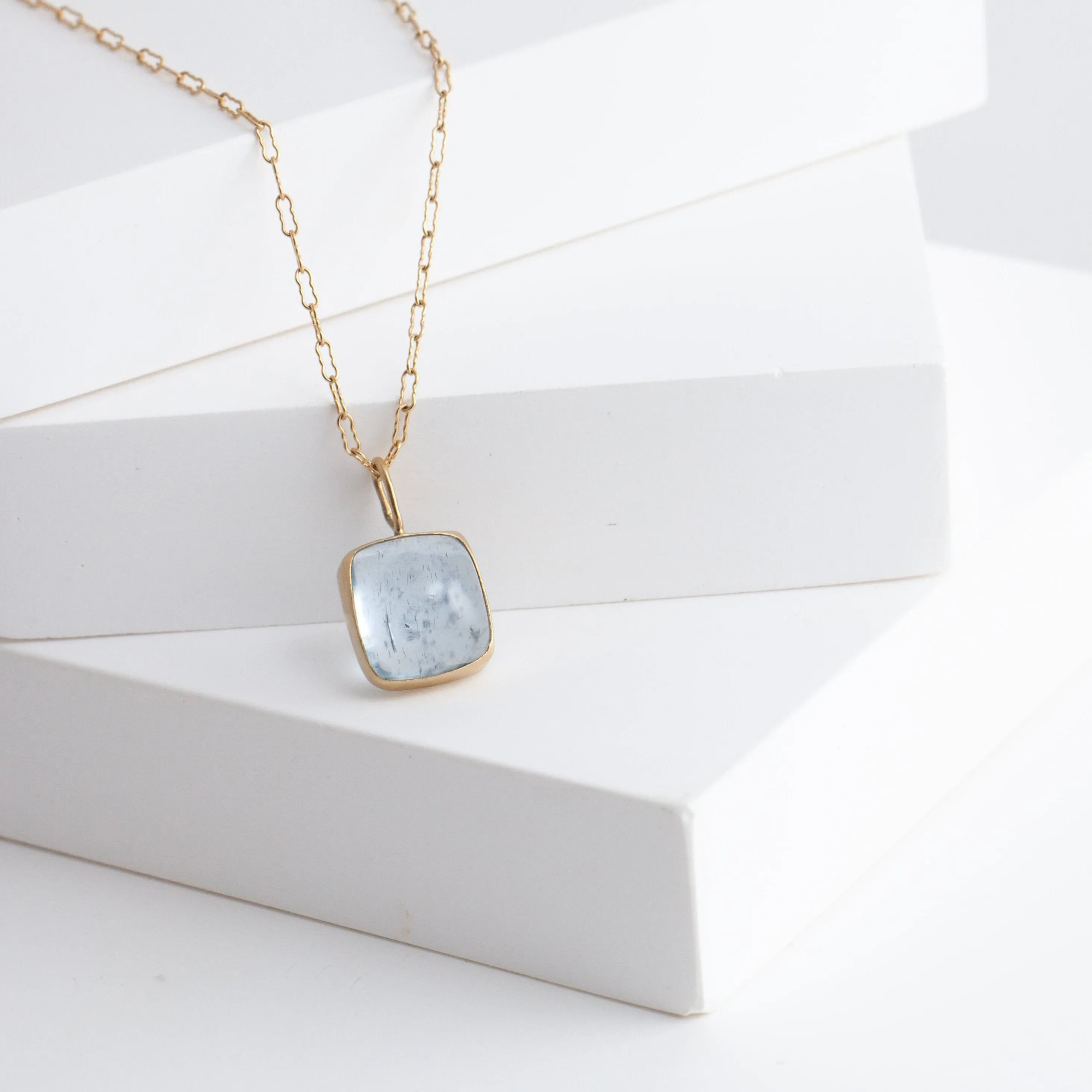 Gallery rectangle moss aquamarine necklace