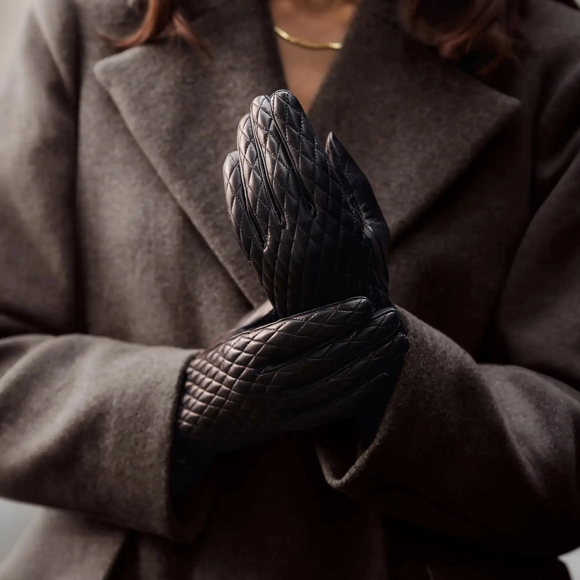 Honoré Rosette black goatskin leather gloves