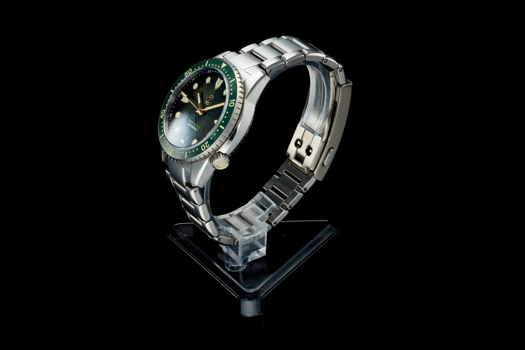 Mako V3 300m Ti 'Antique Green'