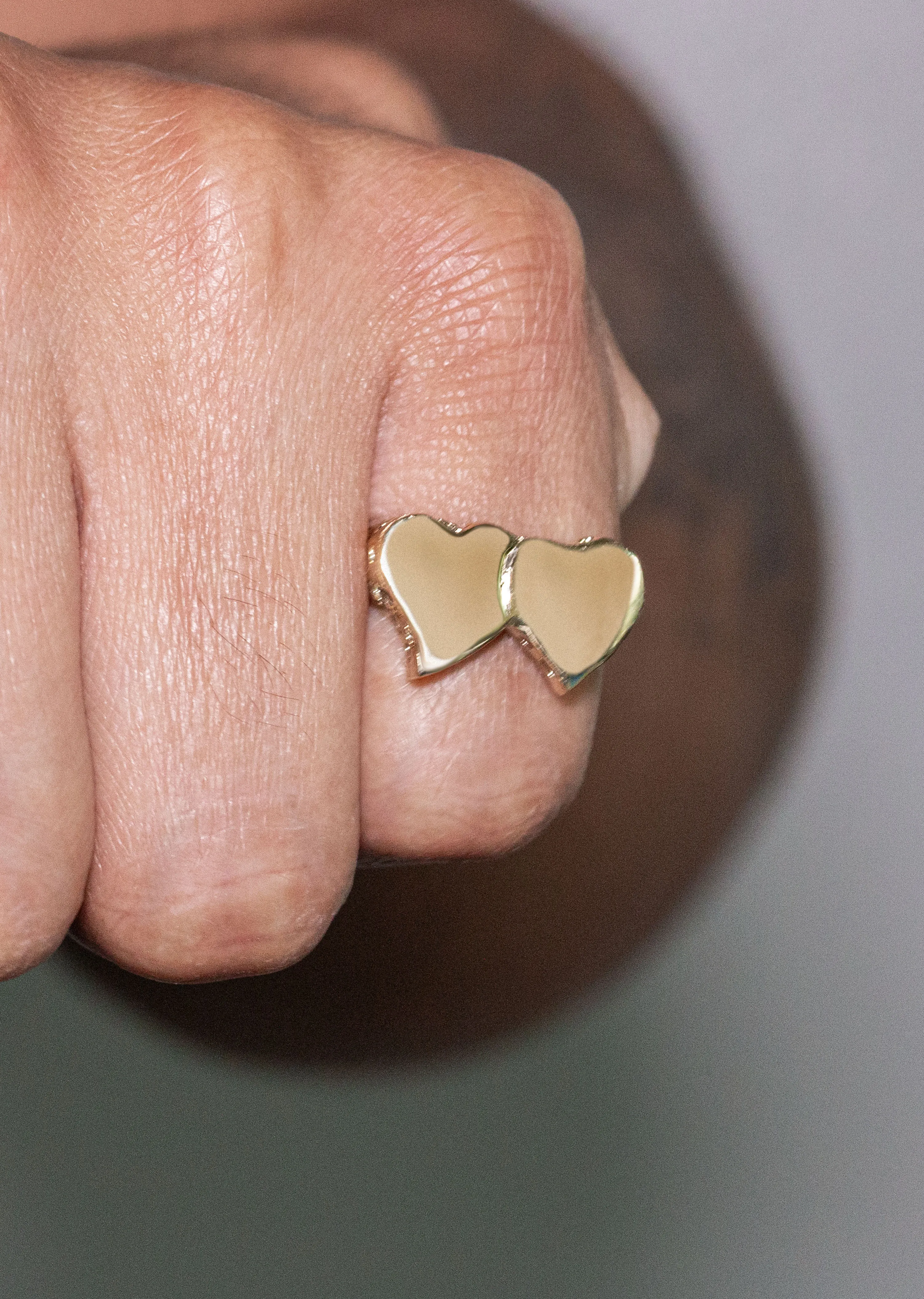 Mens Hearts Signet Ring - 10K Gold | 3.3 Grams