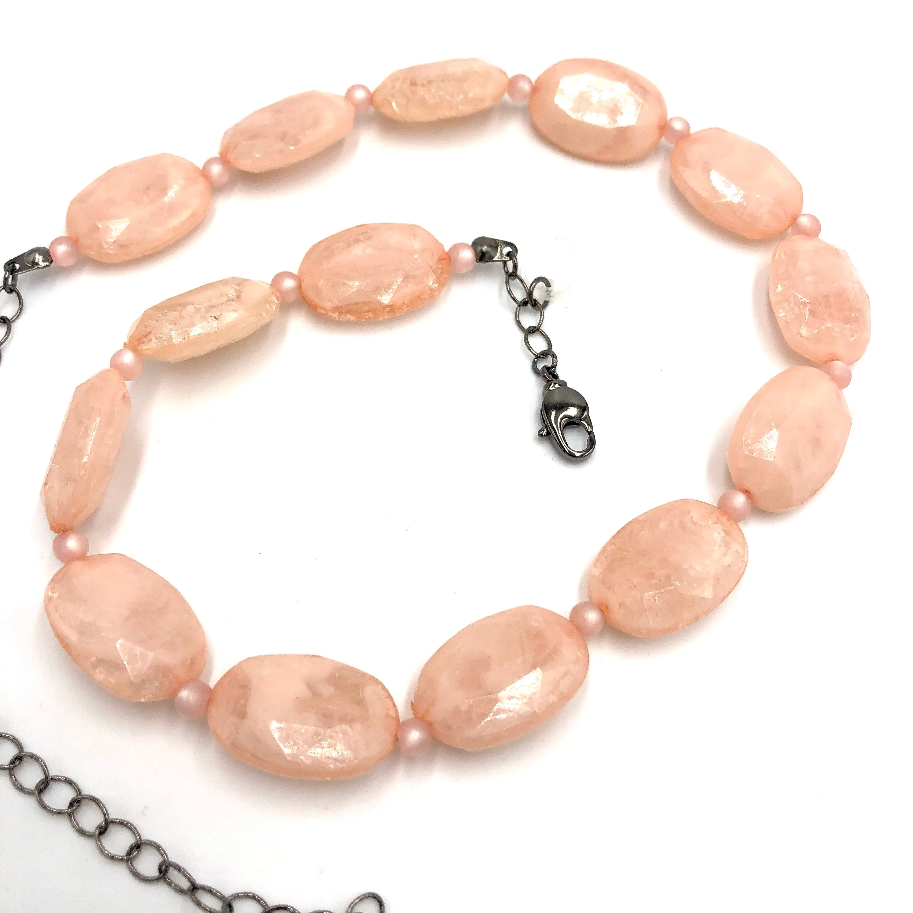 Peach Crackle Facet Marco Necklace