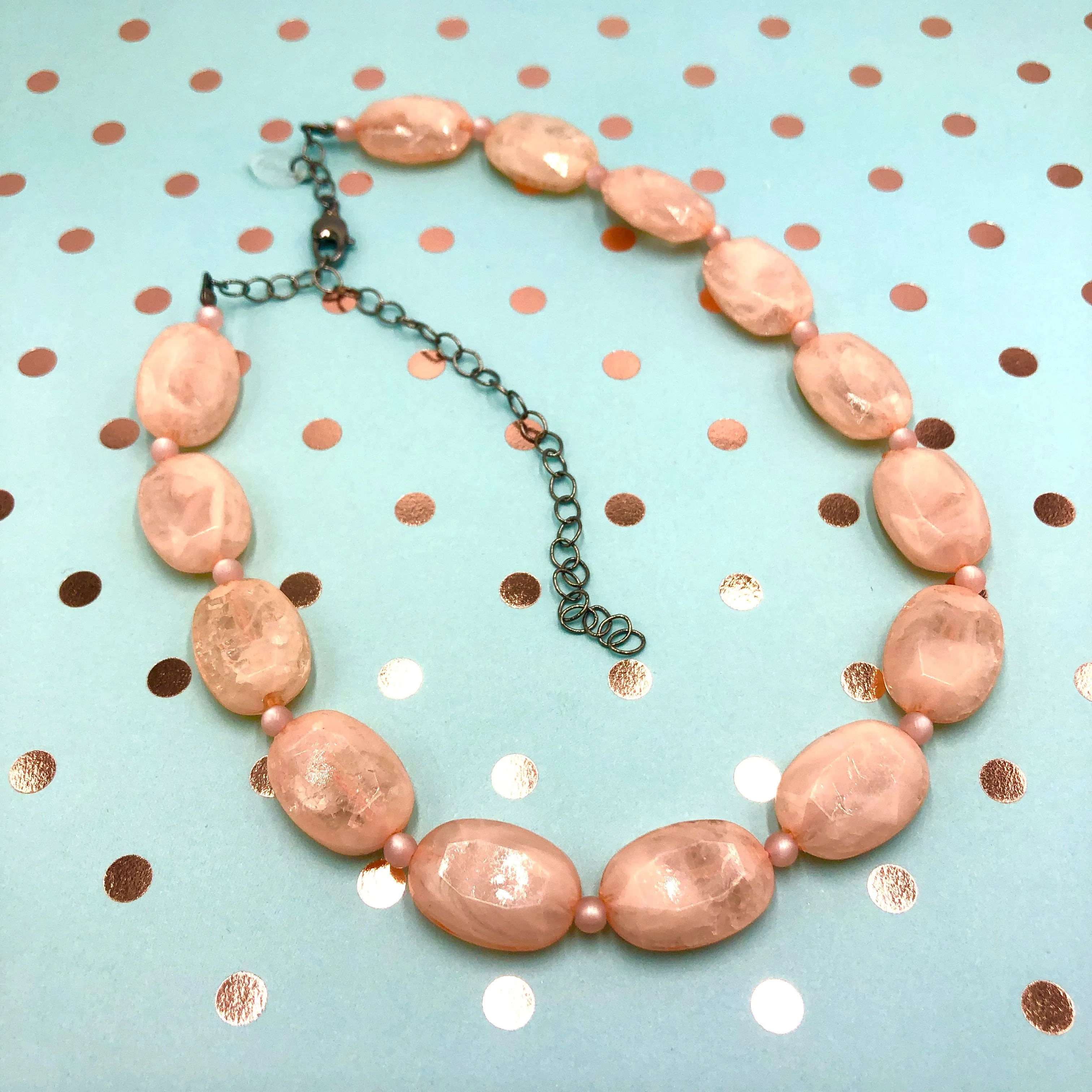 Peach Crackle Facet Marco Necklace