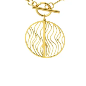 "Imperméable” Waterproof Gold Swirl Necklace