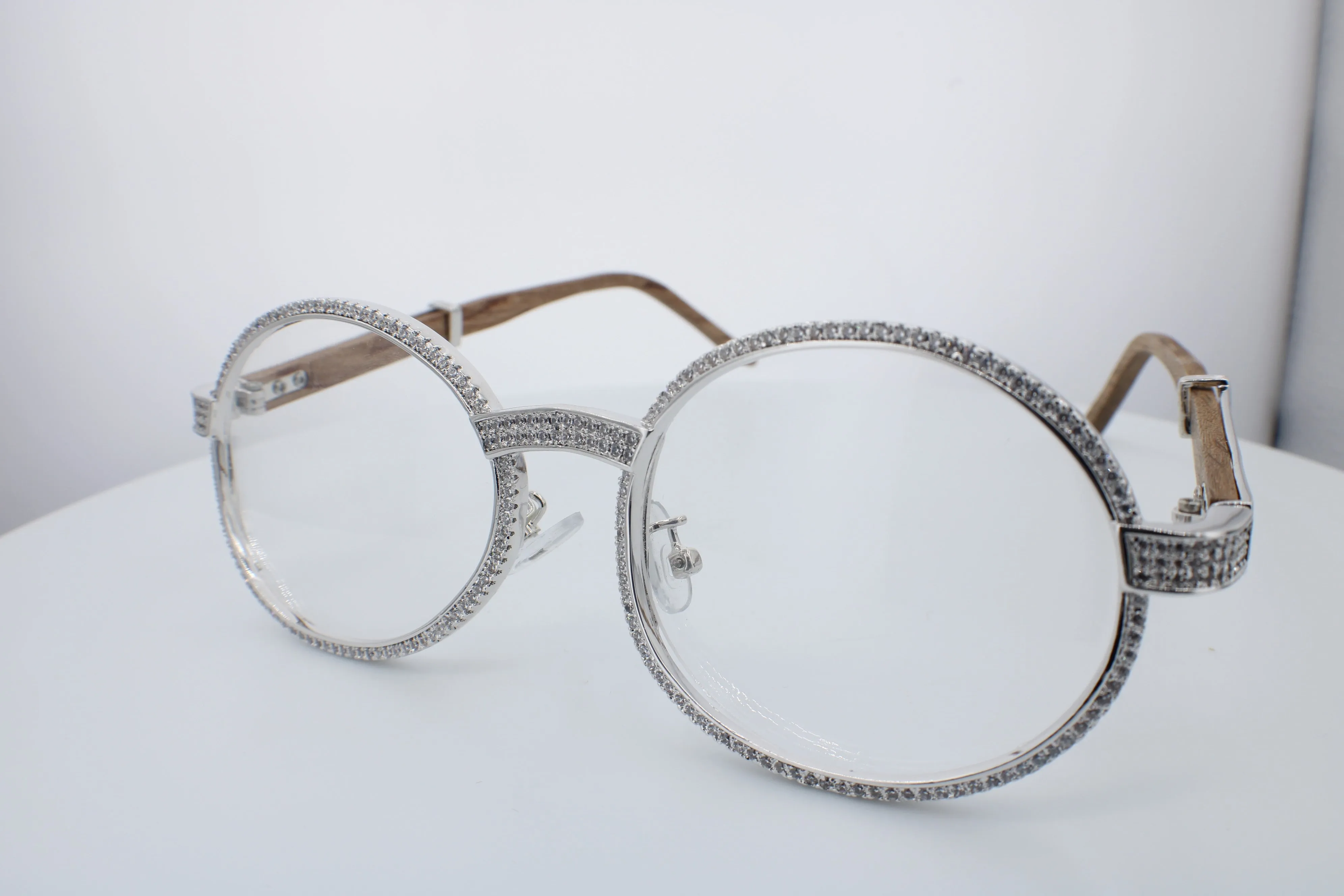 ROUND FRAME DIAMOND GLASSES | White Gold