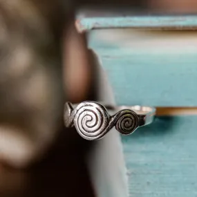 Silver Scroll Ring