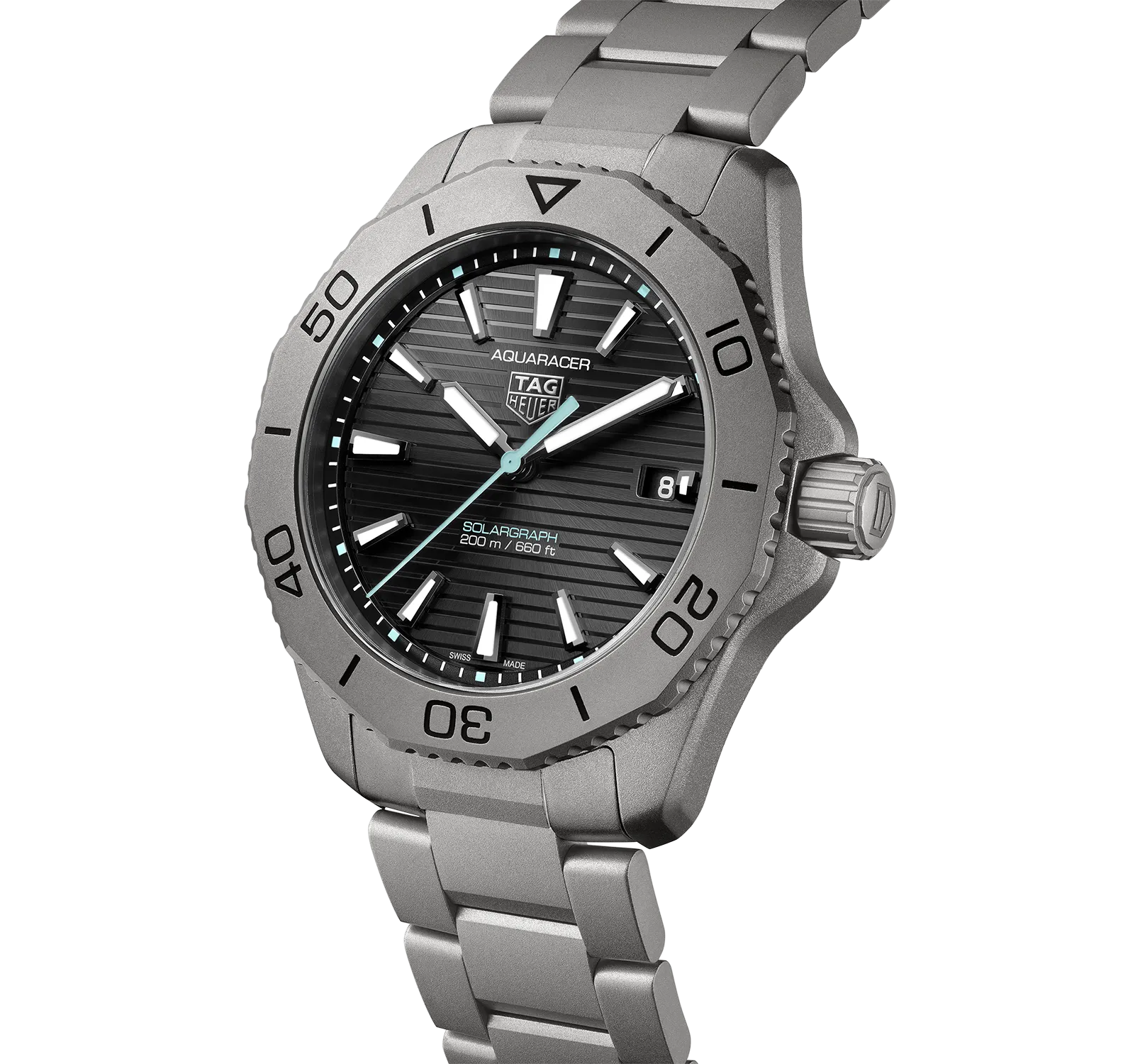 TAG Heuer Aquaracer Professional 200 Solargraph with Titanium Bracelet