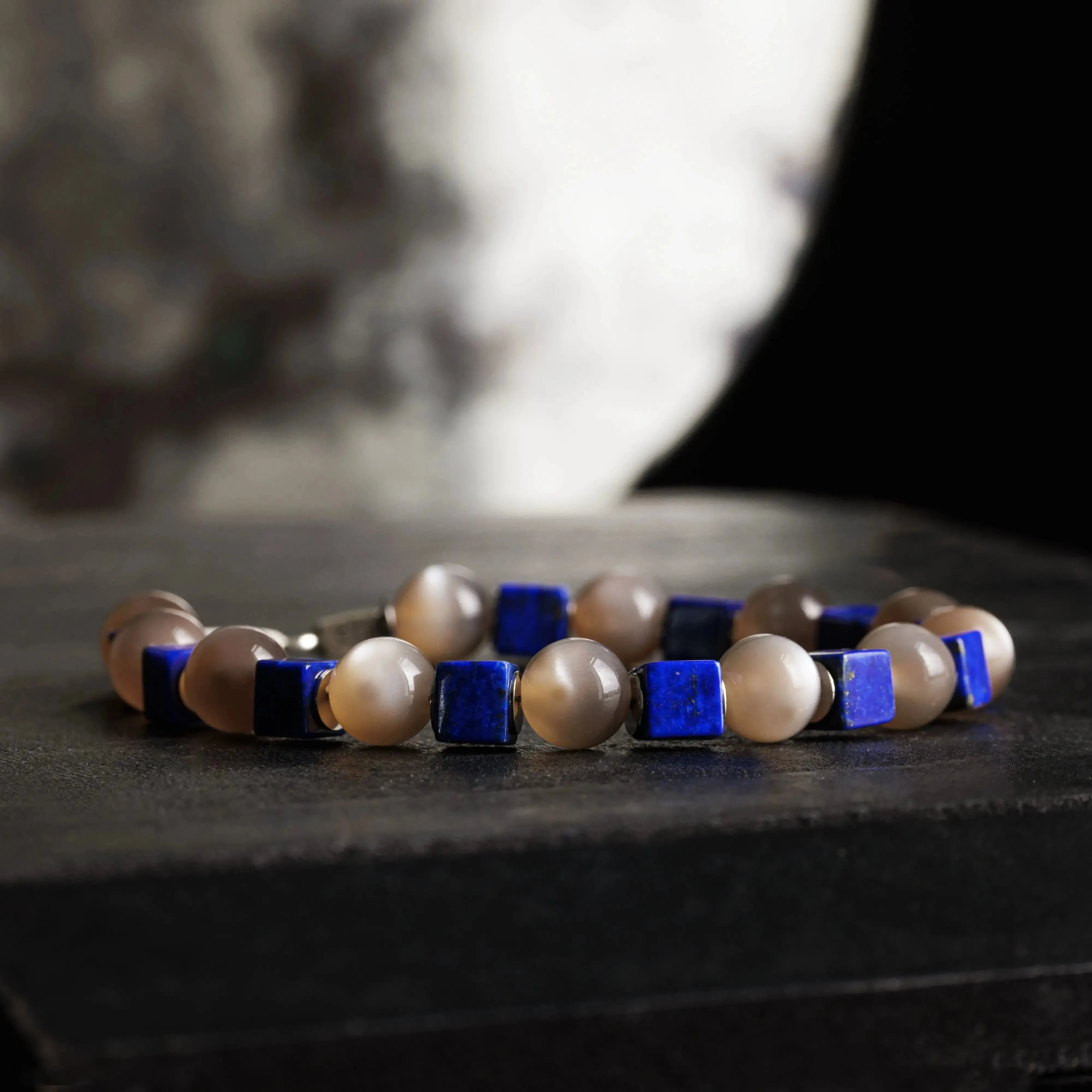 Taupe Moonstone - Lapis Lazuli Bracelet II (6-9mm)