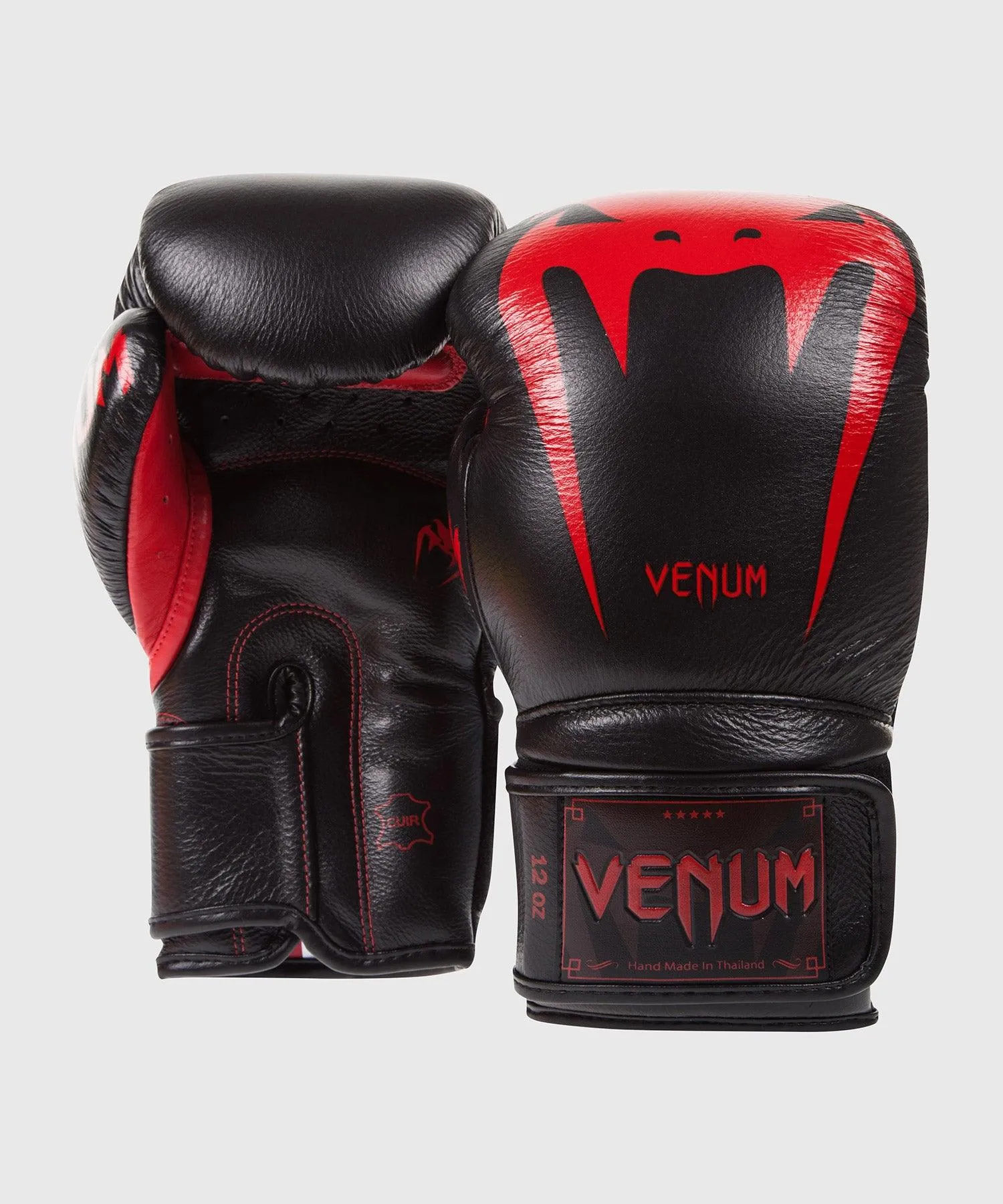 Venum Giant 3.0 Boxing Gloves - Nappa Leather - Black Devil