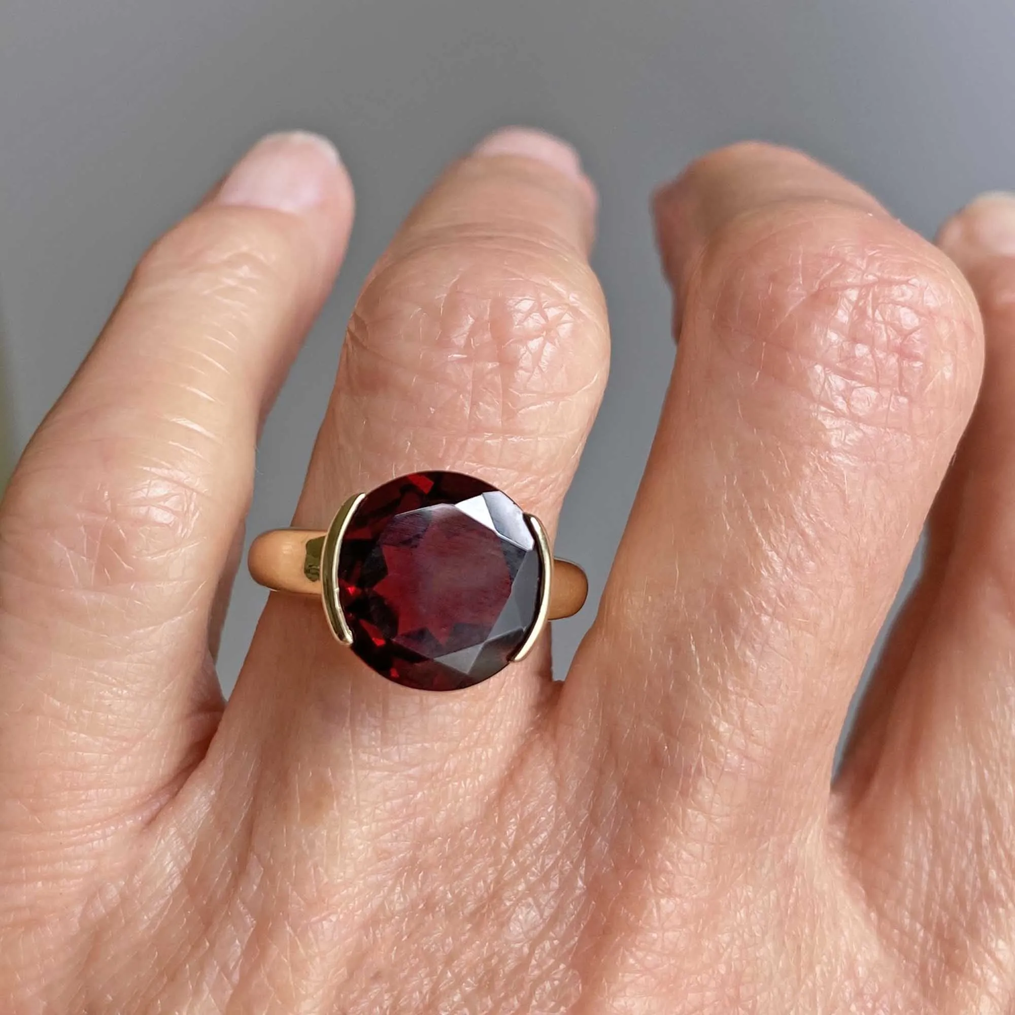 Vintage Signet Style Modernist Garnet Ring in 14K Gold