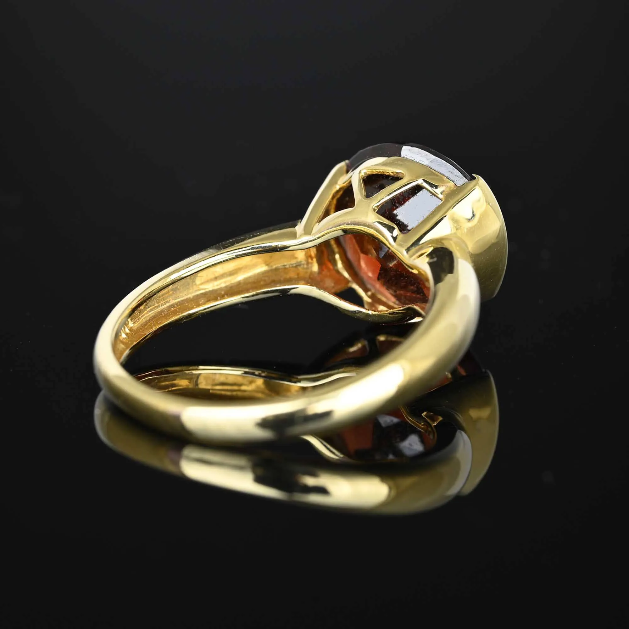 Vintage Signet Style Modernist Garnet Ring in 14K Gold