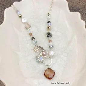 Yasmin Medium Bubble Necklace